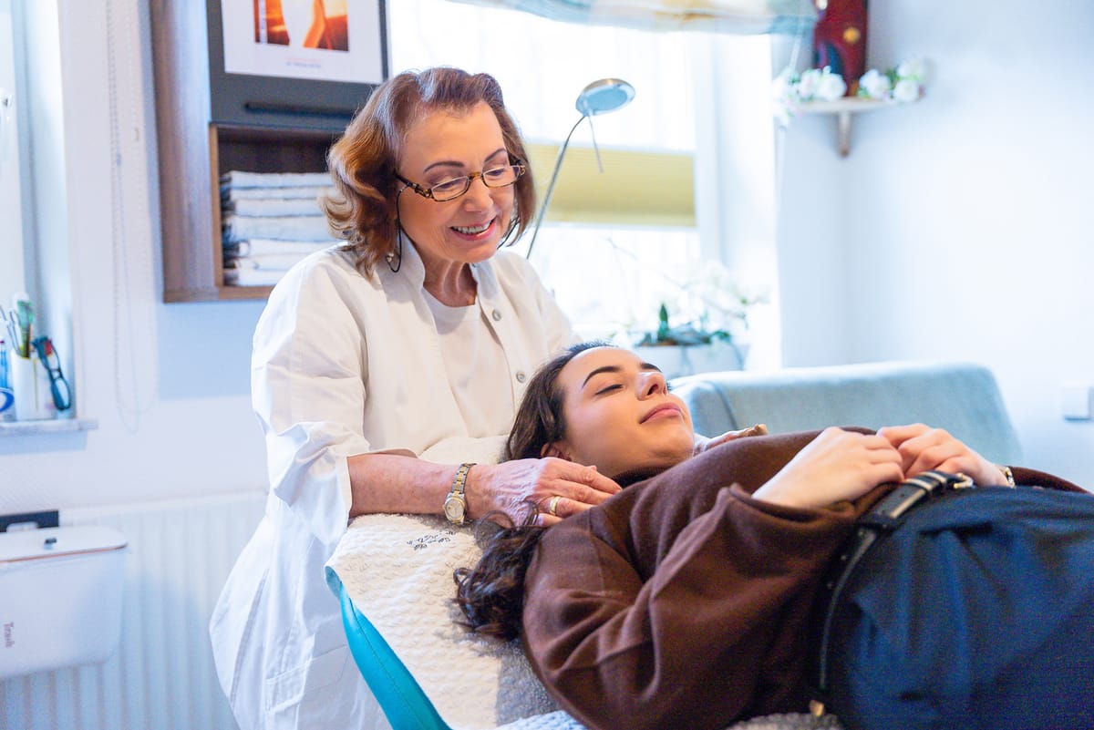 Botox-Injektion in die Stirnpartie bei Hannover Beauty